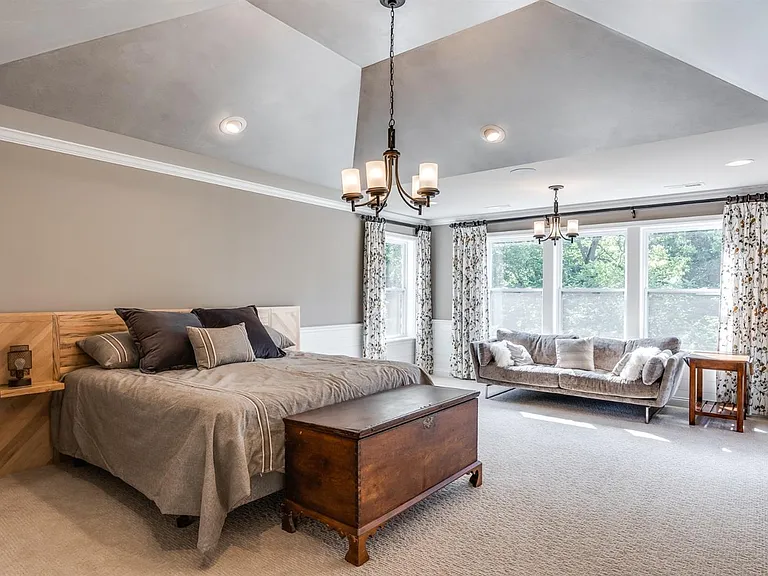 721 Harper Ln — Photo 11