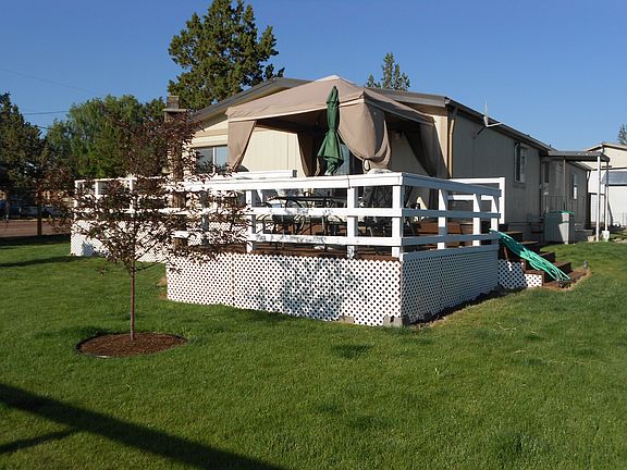 side yard