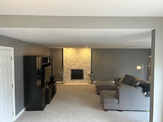 1213 Brook Ln — Photo 10