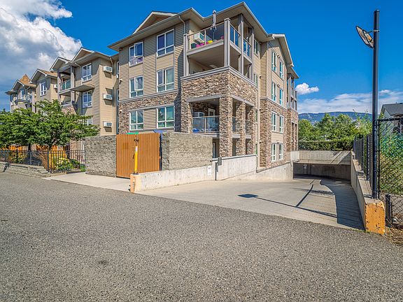 3rd image of 325 McIntosh Rd Unit 4105