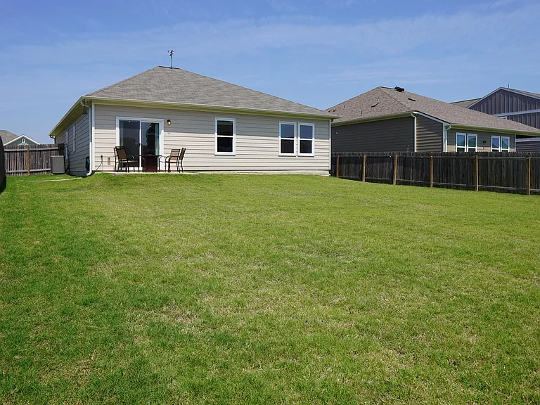 13905 Charles Abraham Way — Photo 13