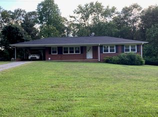 1014 S Rutherford St, Blacksburg, SC 29702