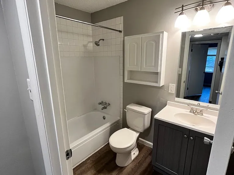 10080 Squire Meadows Dr #5 — Photo 5