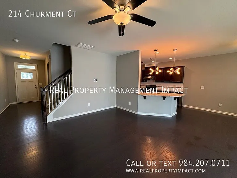 214 Churment Ct — Photo 7