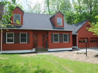 16 S Lynn St, Warwick, NY 10990