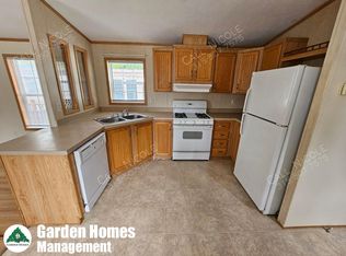 302 Pinto Ln, Utica, NY 13502