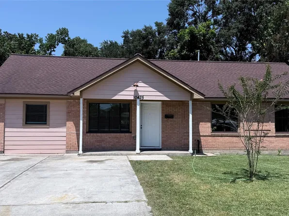 10425 Chambers St, Houston, TX 77034