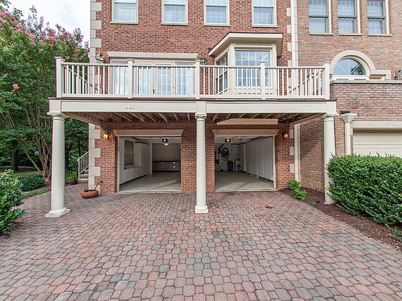 2nd image of 101 Gresham Pl #1