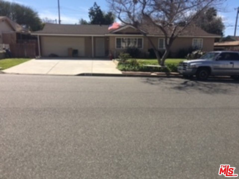 1st image of 579 Calle Tulipan