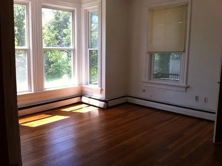 39 Brighton St #1 — Photo 3