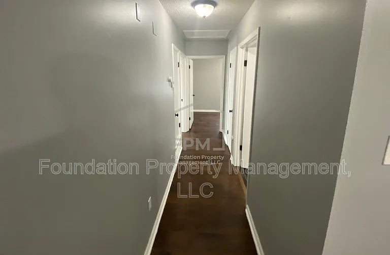 137 S Fenwick Rd — Photo 10