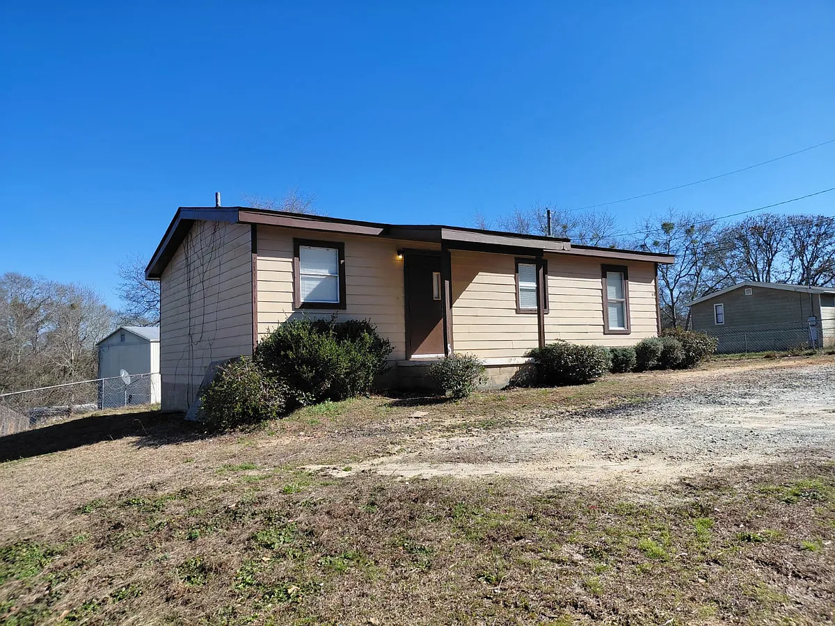 Building Photo - 863 Lee Road 234 #13