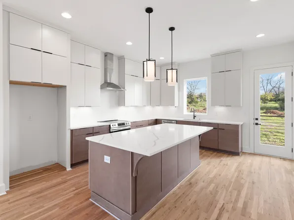 1016 W Trinity Ln #2, Nashville, TN 37218