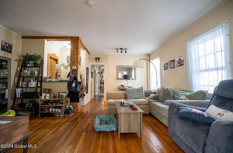 3rd image of 162 S Allen Street