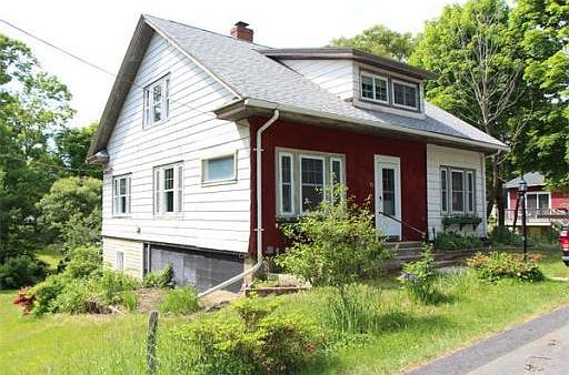1st image of 11 Pine St