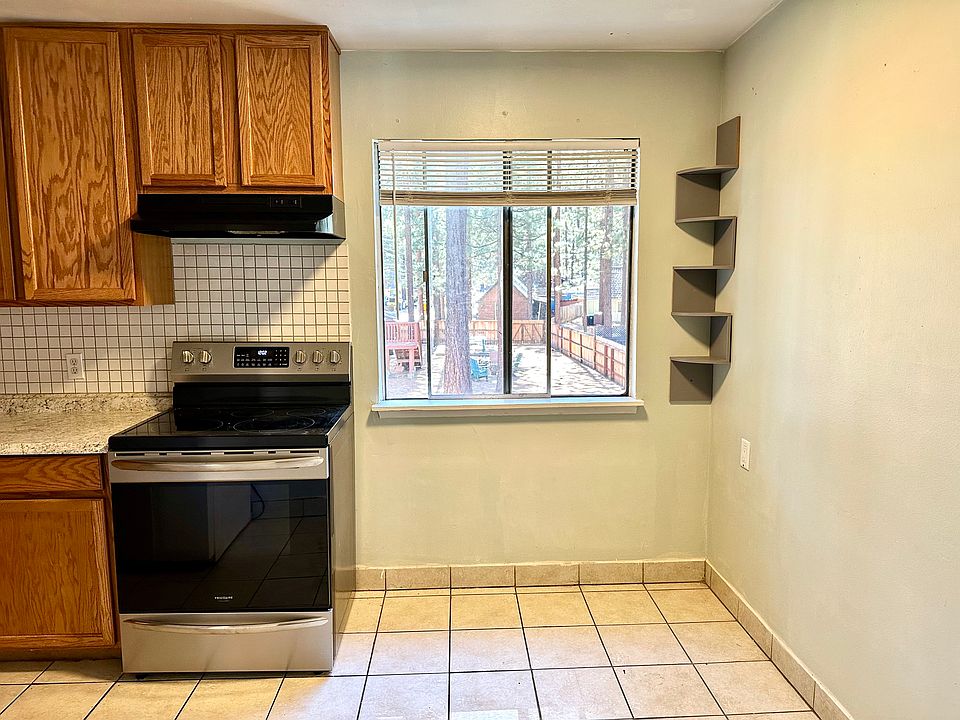 Kitchen nook