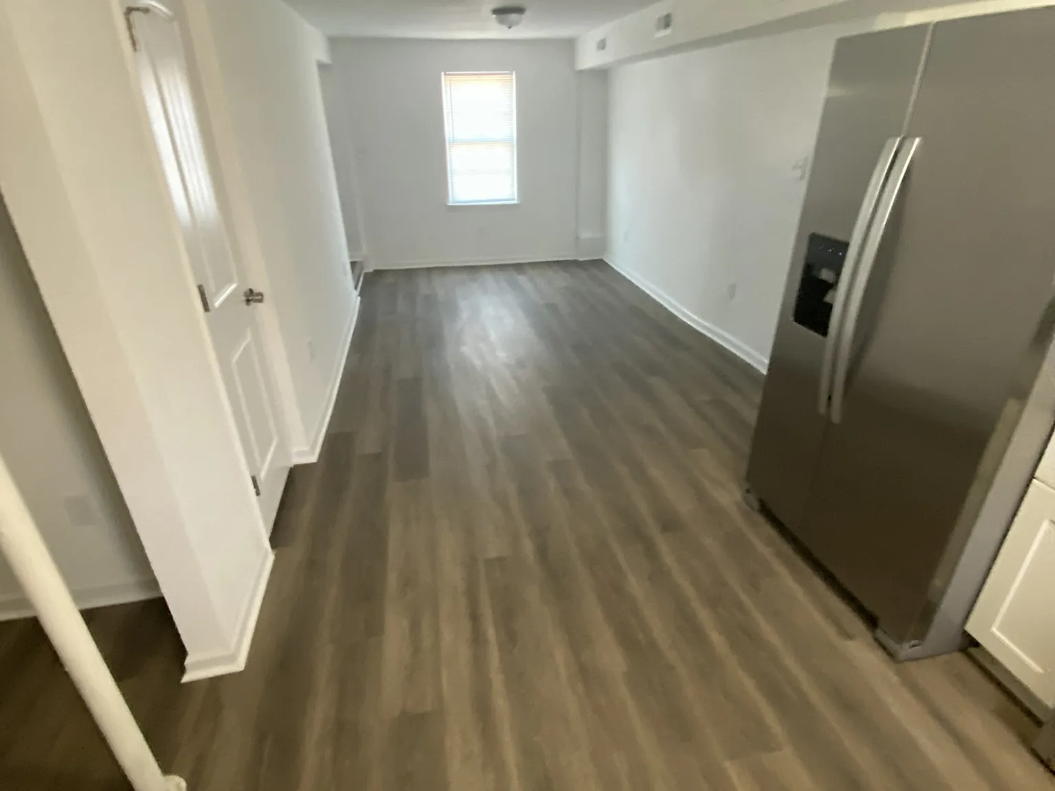4 bed, 1800 sqft, $2,500 — Photo 4