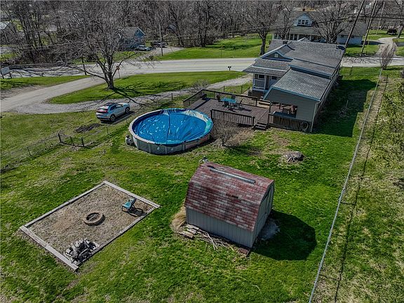 3rd image of 232 Hopwood Fairchance Rd