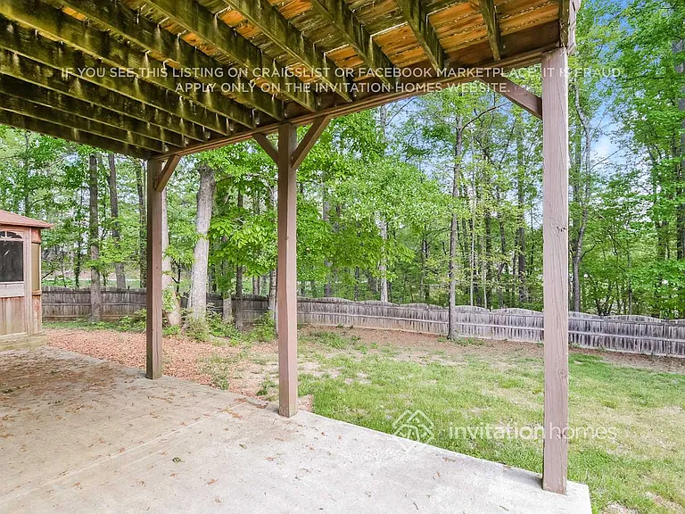 9365 Brooke Cove Ct — Photo 18