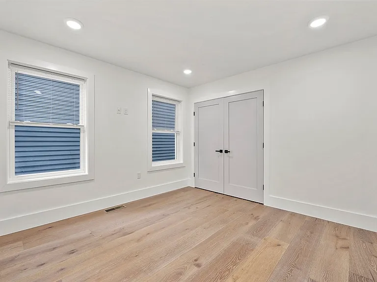 17 Wellington Ave #1 — Photo 11