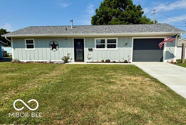 1st image of 407 Eberhart Dr