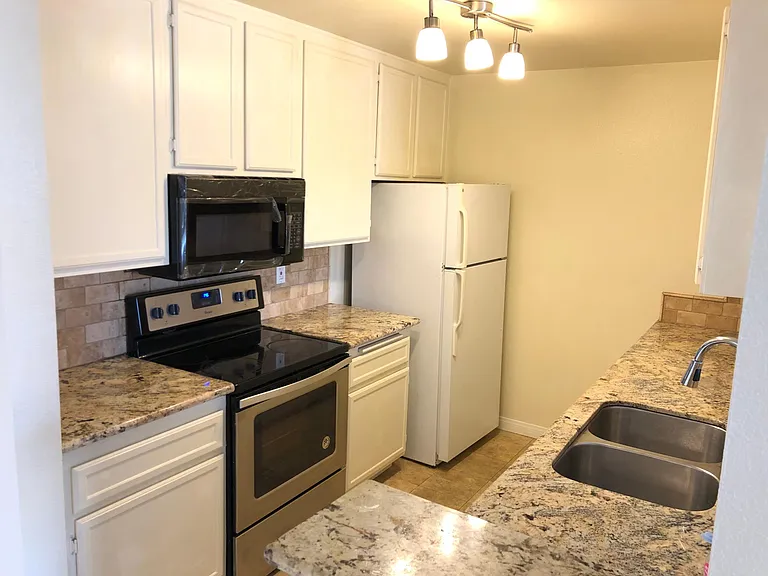 7160 Shoreline Dr #4201 — Photo 1
