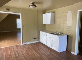 2162 N 35th St #2, Milwaukee, WI 53208