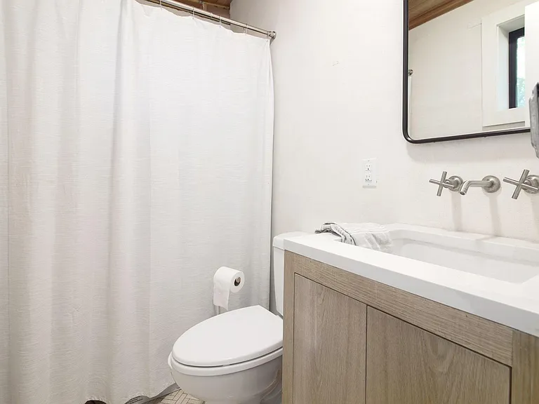 108 Chicon St — Photo 21