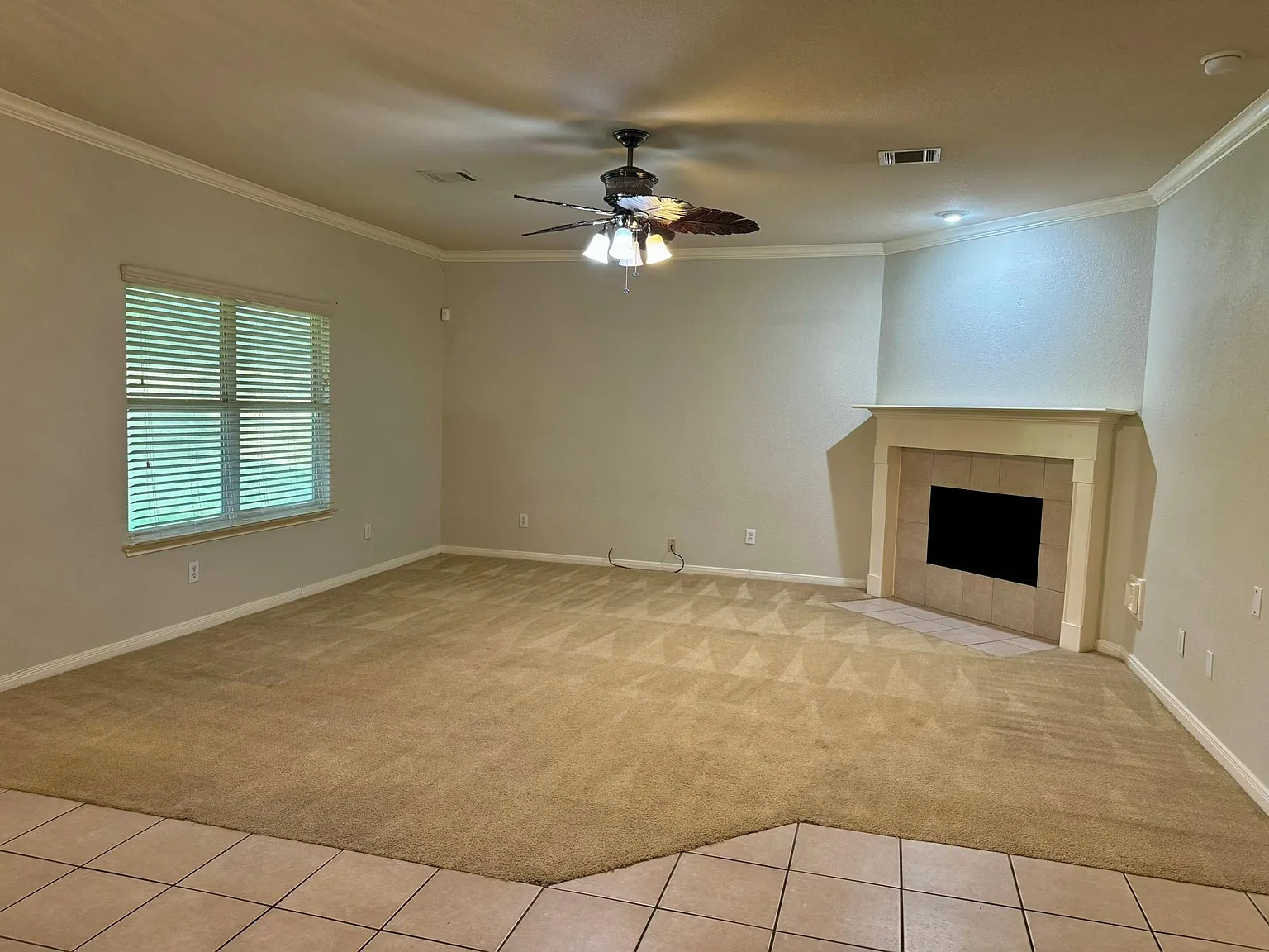 4 bed, 2.5 bath, 2662 sqft, $2,650 — Photo 3