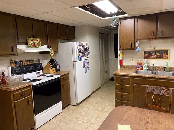 4th image of 841-841 S Park Square Dr #843
