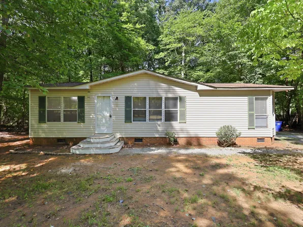 3208 Maple Ave, Efland, NC 27243