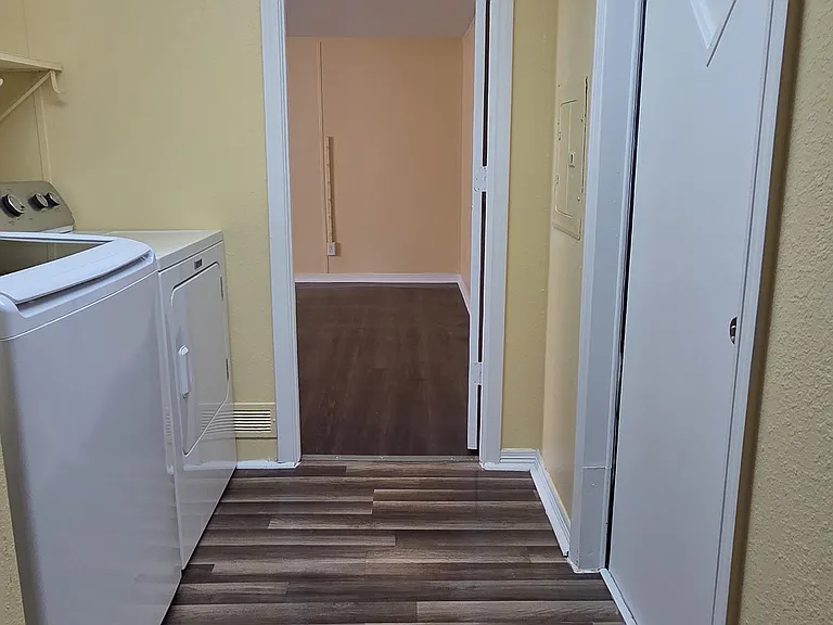 243 E Saint Charles Dr #2 — Photo 18