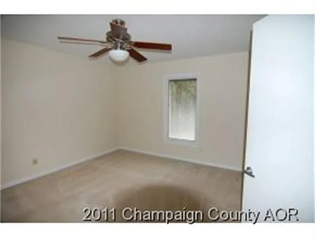 2 Holmes Ct photo 1