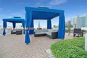 5401 Collins Ave #430 — Photo 16