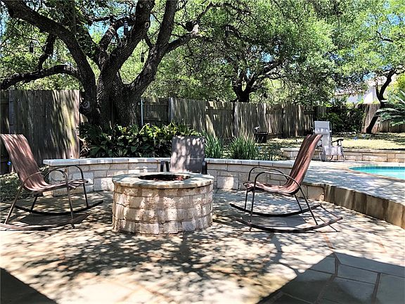 4th image of 12608 Rush Creek Ln