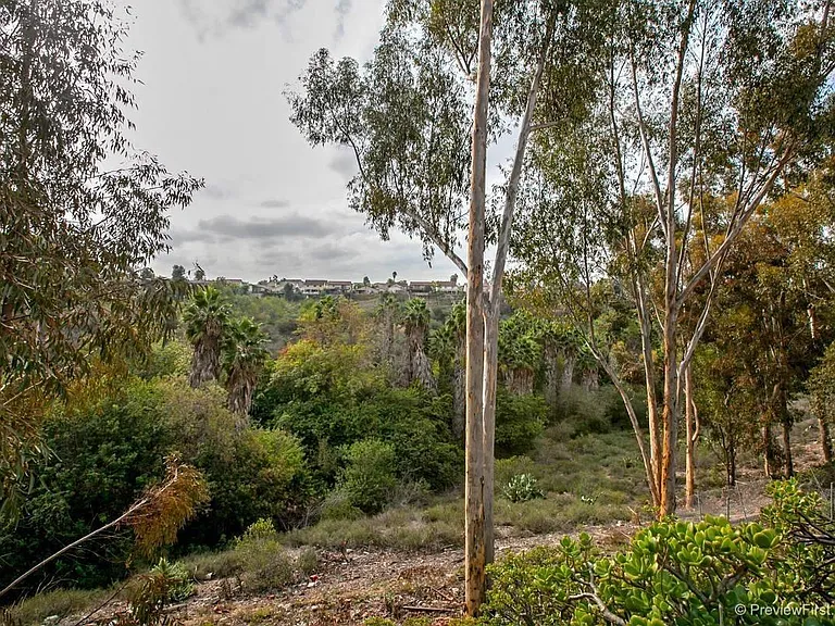 10175 Zapata Ave — Photo 11