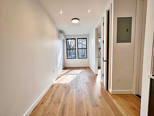 Rented by Brooklyn Property Group LLC | media 23