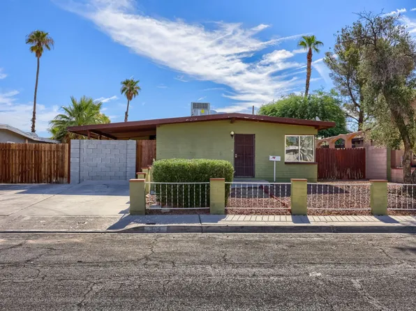 1104 Fay Blvd, Las Vegas, NV 89108