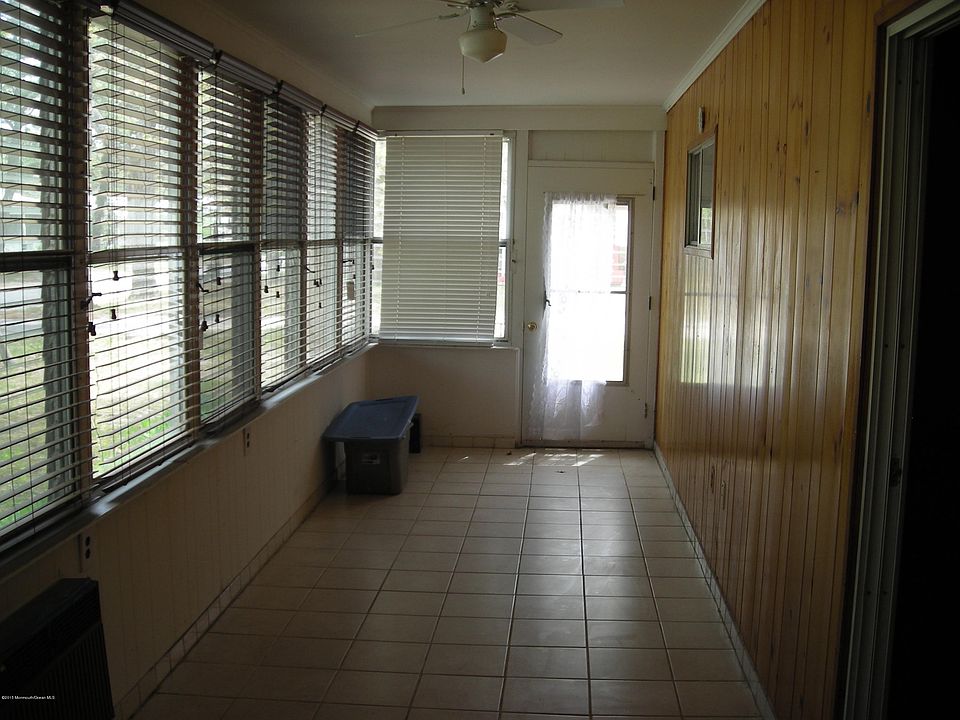 1st image of 6 B Walnut Street #B