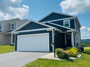 141 Caymus Dr, Port Matilda, PA 16870
