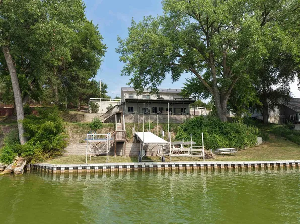 40 S Lakeview Rd, Brady, NE 69123