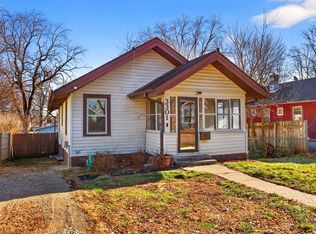 3301 Columbia St, Des Moines, IA 50313