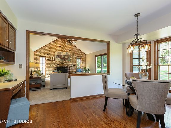 5th image of 820 Huntleigh Dr