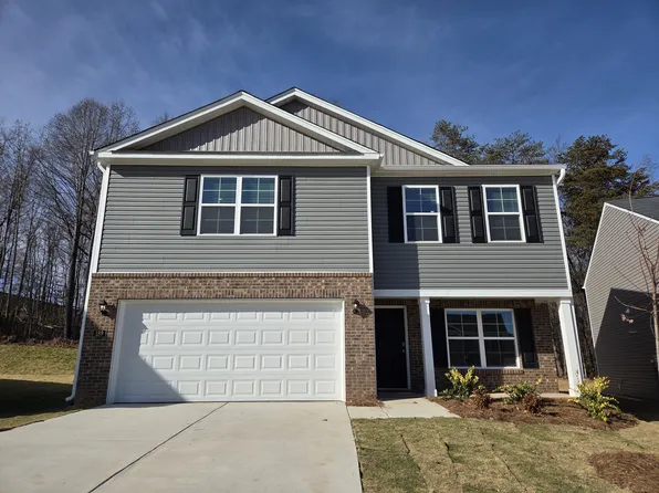 189 Big Laurel Dr, Mocksville, NC 27028