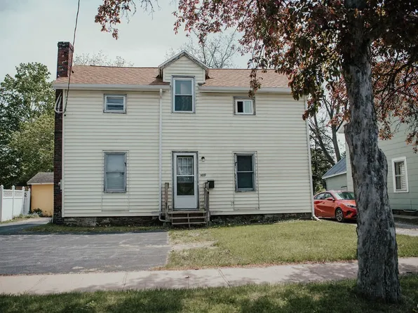 323 Washington Ave, Oneida, NY 13421