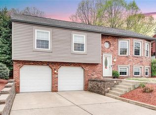 416 Hoover Dr, Apollo, PA 15613