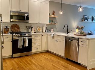 604 E 6th St UNIT 1, South Boston, MA 02127