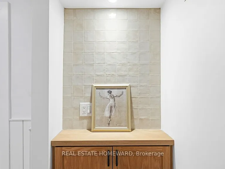 170 Harrison Dr — Photo 29