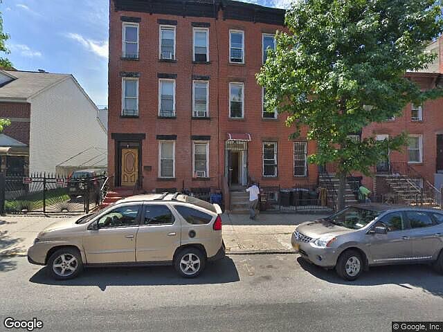 1st image of 106 Rockaway Ave APT 2