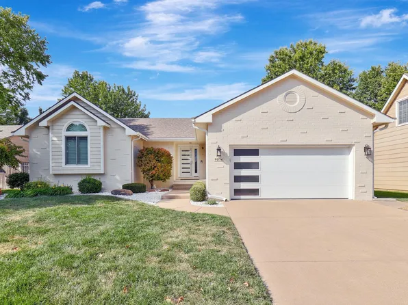 9014 W Chartwell Cir, Wichita, KS 67205
